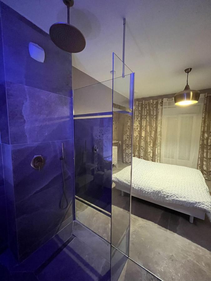 Love Room Mille Et Une Nuits Narbonne Exterior foto
